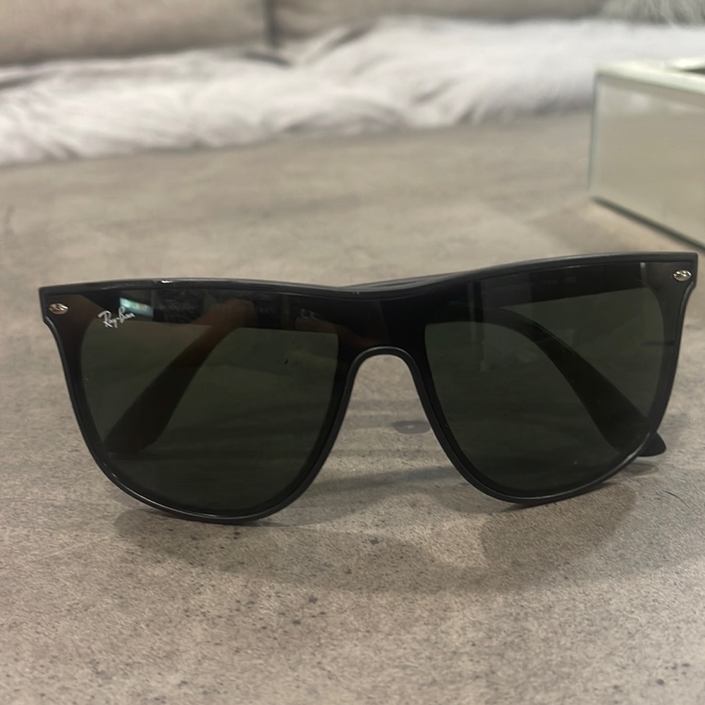 Ray Ban Black Sunglasses